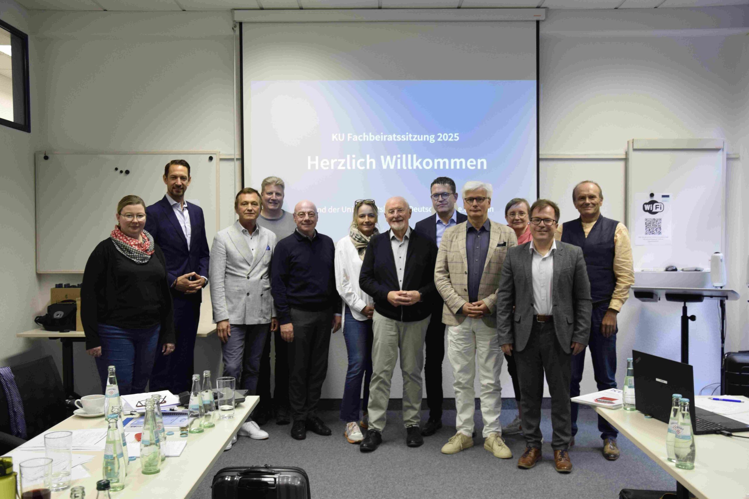 Foto der Teilnehmer der KU Fachbeiratssitzung 2025 in Berlin