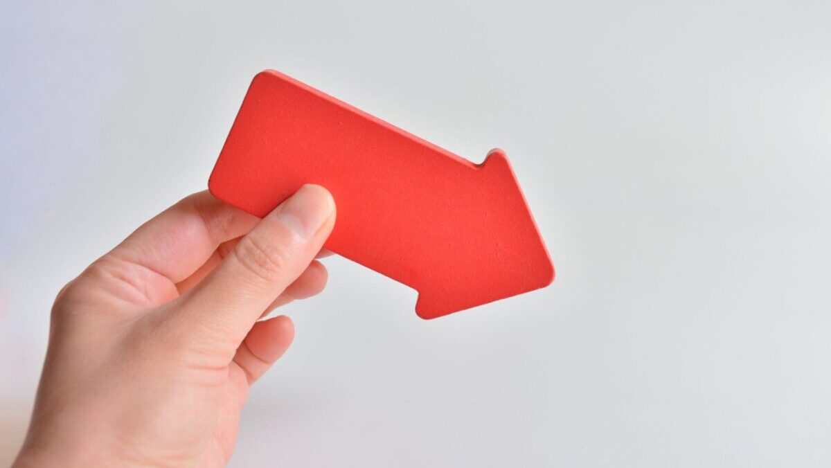 Roter Pfeil