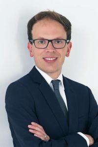 Prof. Dr. Tobias Nemmer