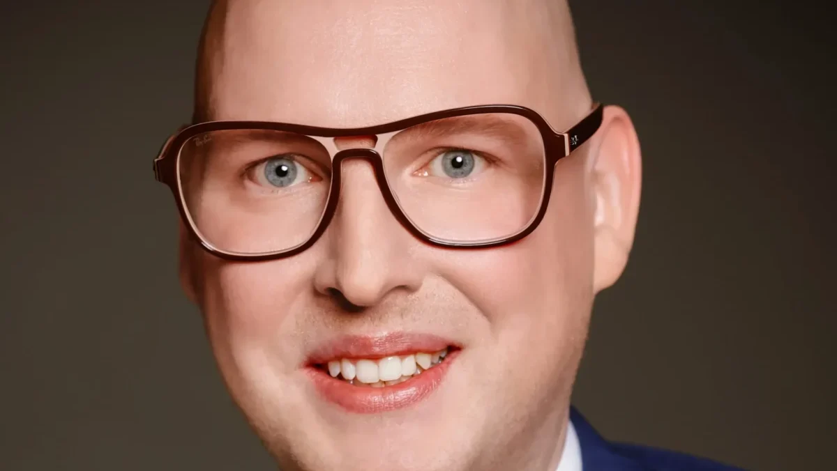 Dennis Komossa
